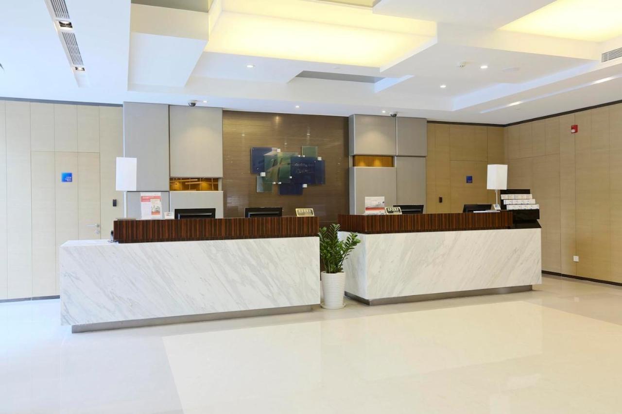 Holiday Inn Express Shanghai Gongkang By Ihg Buitenkant foto