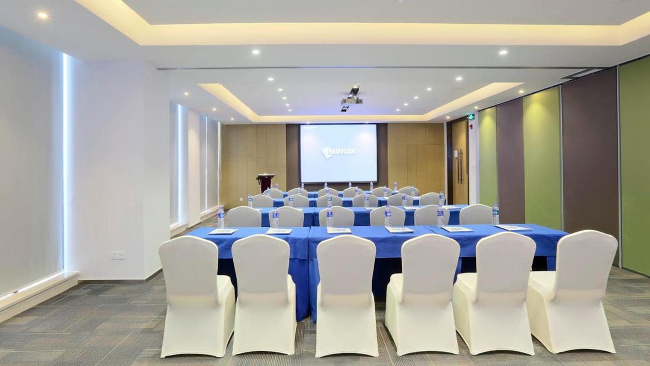 Holiday Inn Express Shanghai Gongkang By Ihg Buitenkant foto